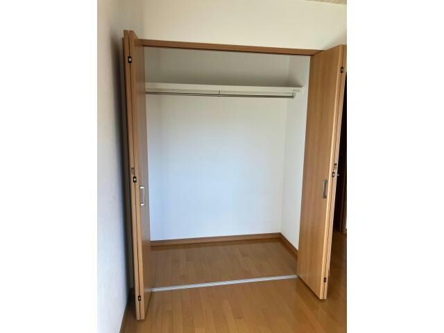 メゾネット・ゼゼの物件内観写真