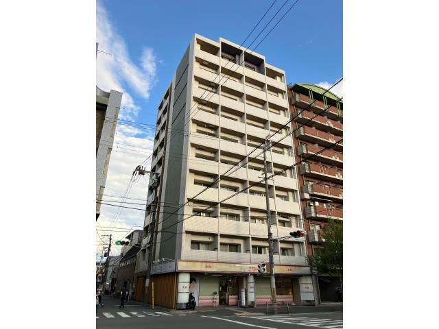 グランドパレス西大路の物件外観写真