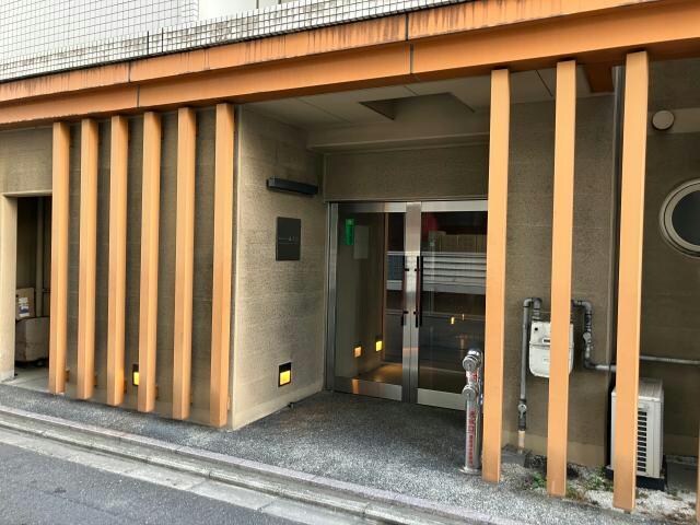 グランドパレス西大路の物件外観写真