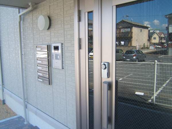 ユートピアの物件外観写真