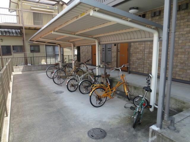 モナリエ大江の物件外観写真