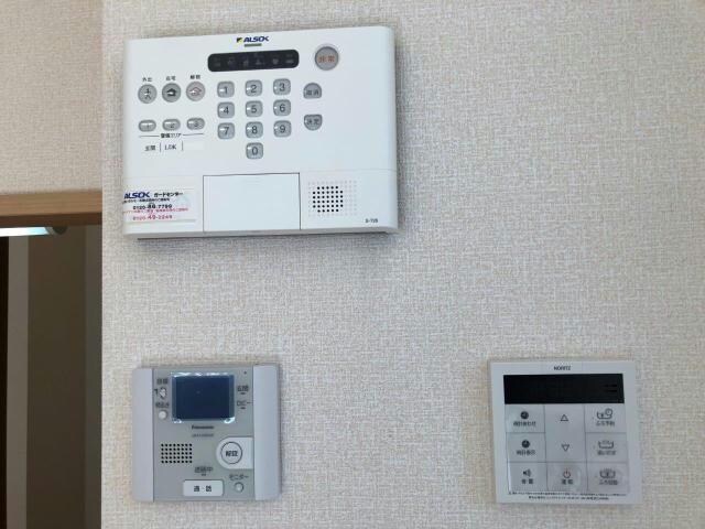 石山駅 バス16分  三池下車：停歩5分 1階の物件内観写真