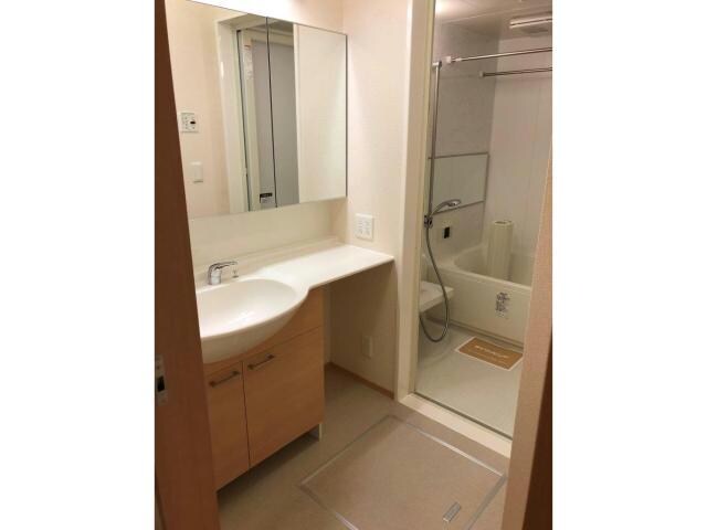 石山駅 バス16分  三池下車：停歩5分 1階の物件内観写真