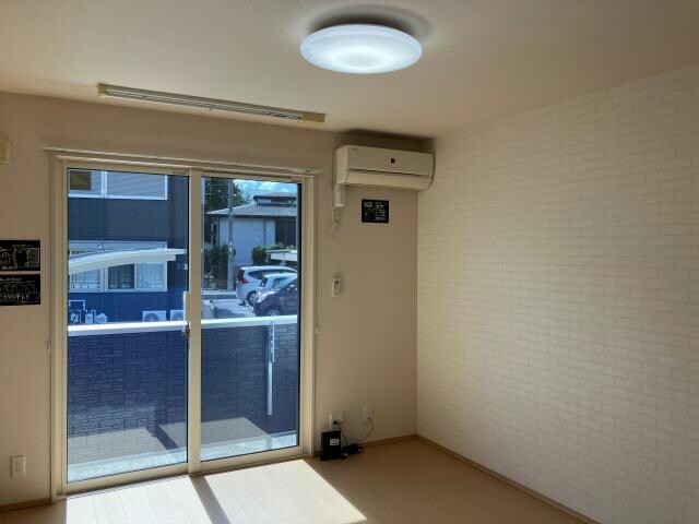 シュレイルの物件内観写真