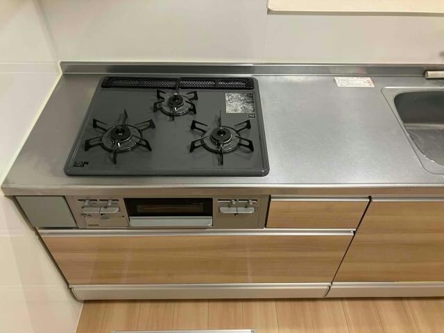 コスモパレスⅢの物件内観写真