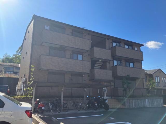 Ribera Square B棟の物件外観写真