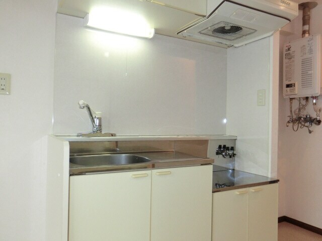 カーサ雅元町の物件内観写真