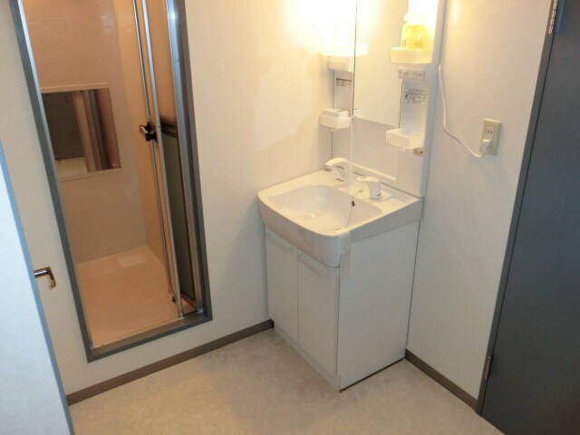 カーサ雅元町の物件内観写真