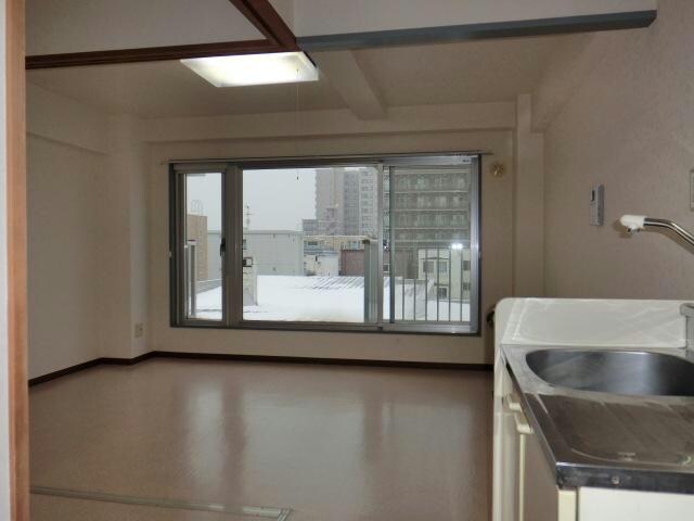 カーサ雅元町の物件内観写真