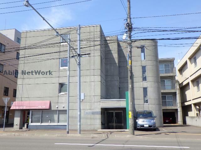 パレットコートの物件外観写真