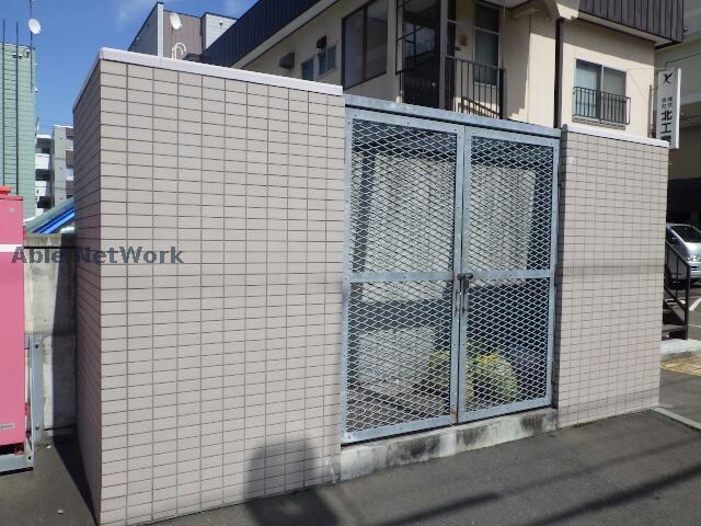 メープル元町の物件外観写真