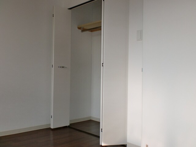 メープル元町の物件内観写真