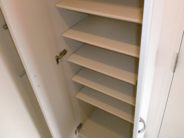 メープル元町の物件内観写真