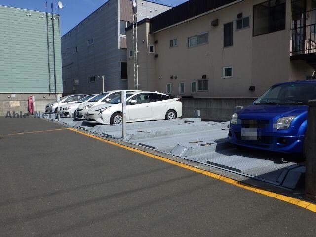 メープル元町の物件外観写真