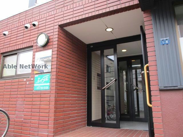 グラムール南平岸の物件外観写真