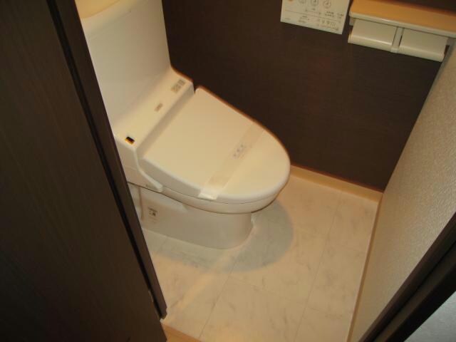 グラムール南平岸の物件内観写真