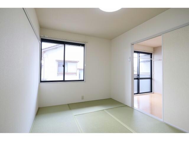 ジャンヌダルクの物件内観写真