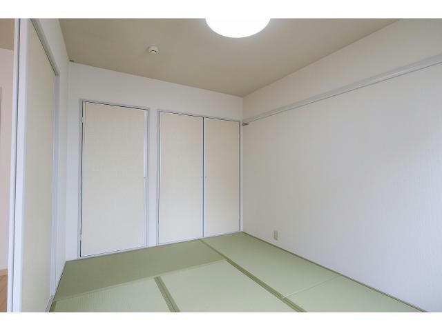 ジャンヌダルクの物件内観写真