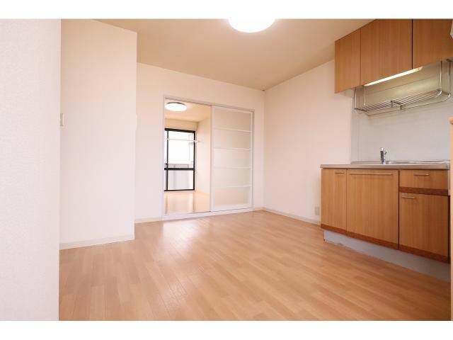 ジャンヌダルクの物件内観写真