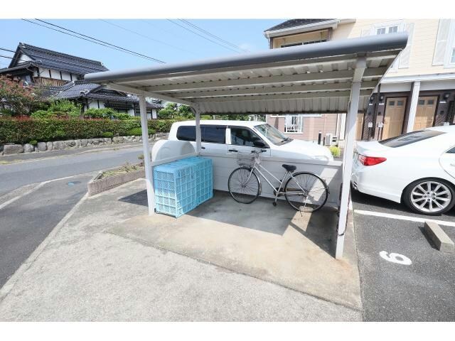 クリアースカイの物件外観写真