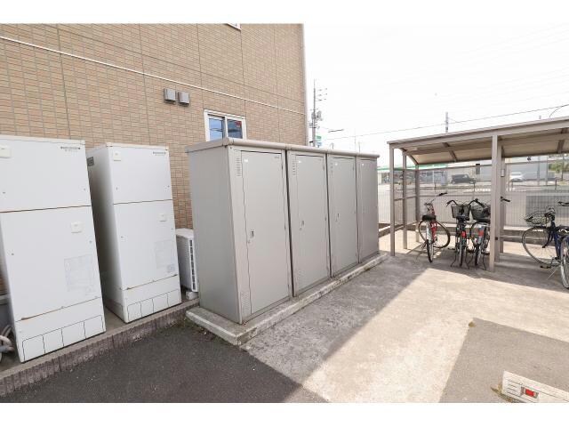 クーランデールの物件外観写真