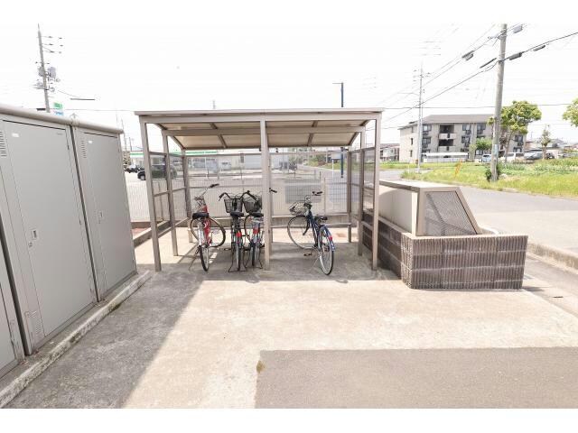 クーランデールの物件外観写真