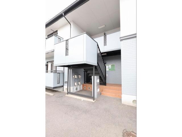 ブランドールHの物件外観写真