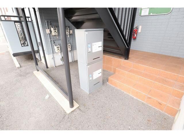 ブランドールHの物件外観写真