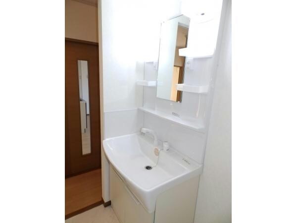 ブランドールHの物件内観写真