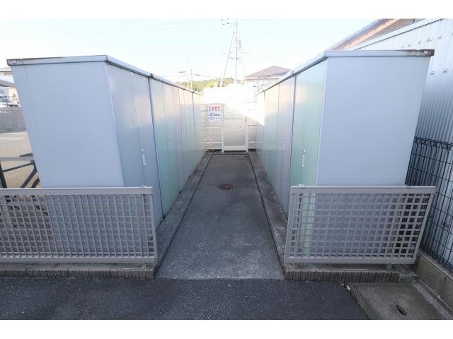 リビングタウン浜坂の物件外観写真