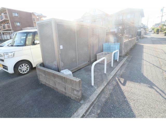 リビングタウン浜坂の物件外観写真