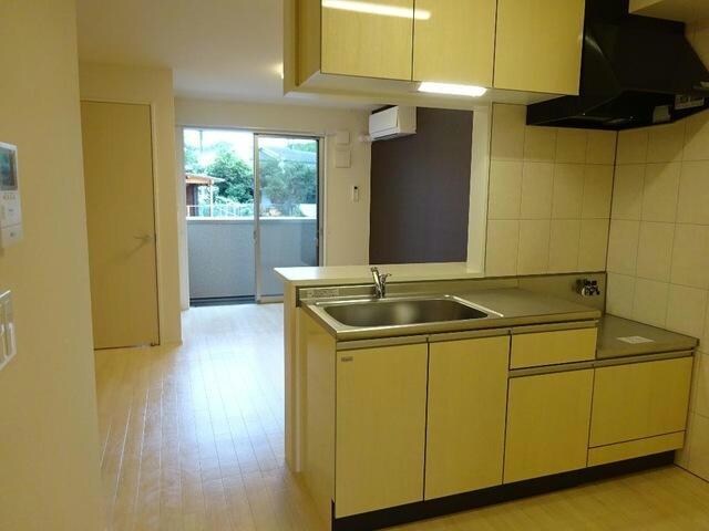 カーサ　イリスの物件内観写真