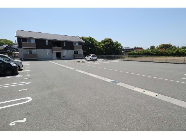 アルヴィータの物件外観写真