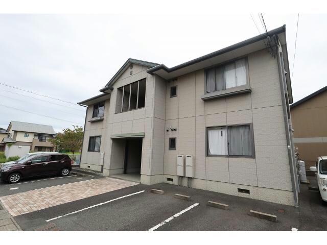 メゾン樅の木の物件外観写真