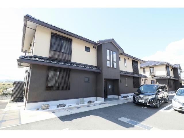 風雅　参の物件外観写真