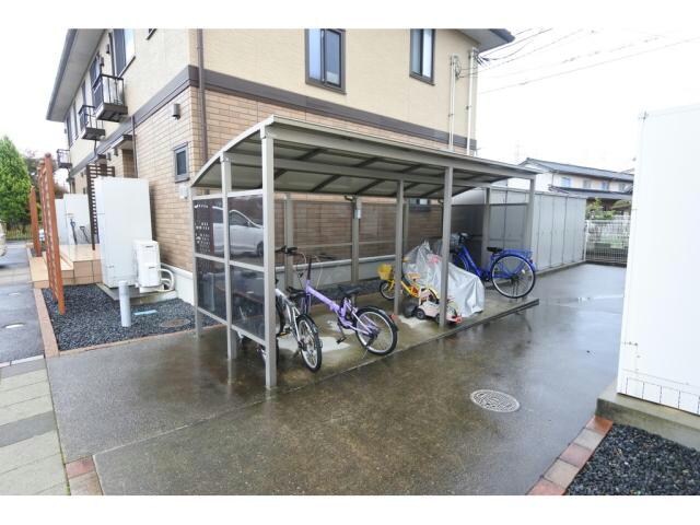 レチエ吉成Aの物件外観写真