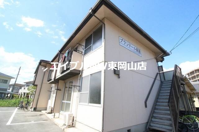 プランドール高屋の物件外観写真