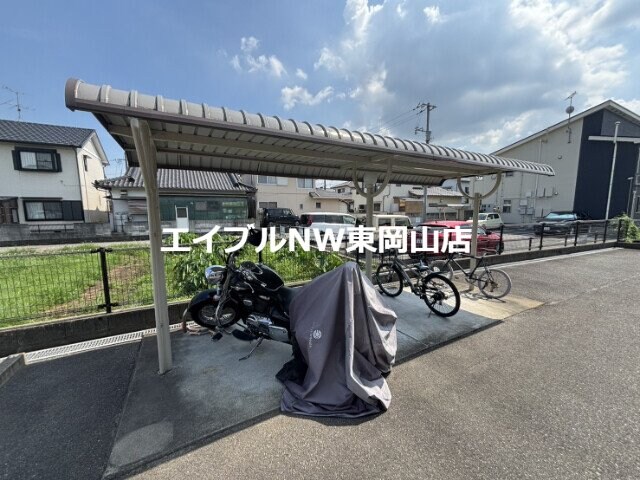 グランエスタードの物件外観写真