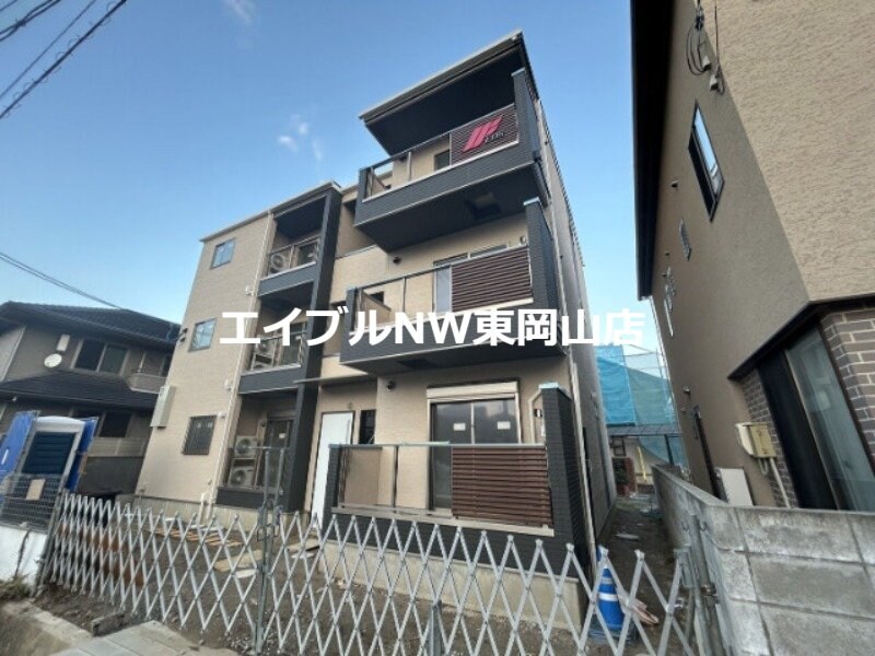 RIVER CITY 西川原の物件外観写真