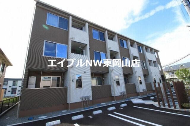 プレイス　ワンの物件外観写真