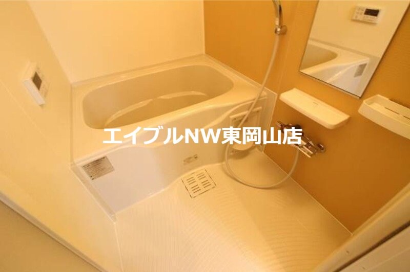 オフショアⅢの物件内観写真