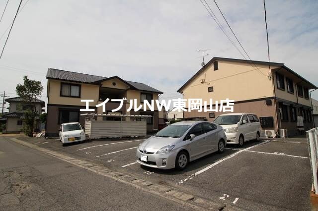 ニューハピニス　Ｂ棟の物件外観写真