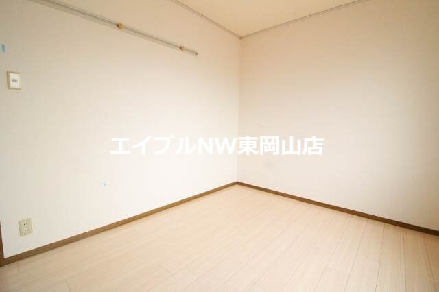 ニューハピニス　Ｂ棟の物件内観写真