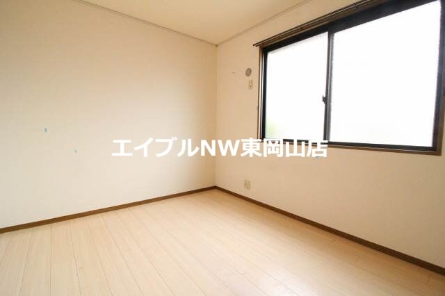 ニューハピニス　Ｂ棟の物件内観写真