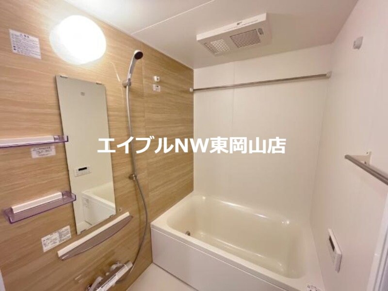 アザレアの物件内観写真