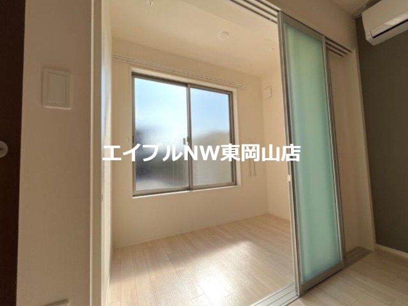 アザレアの物件内観写真