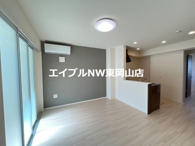 アザレアの物件内観写真