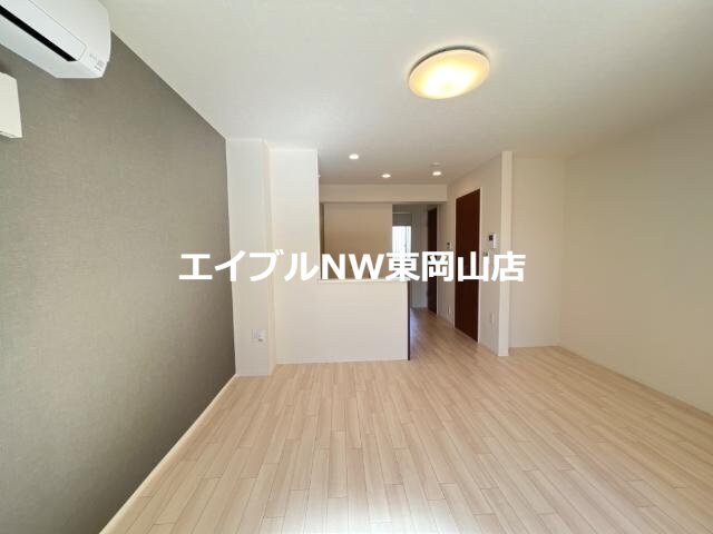 アザレアの物件内観写真