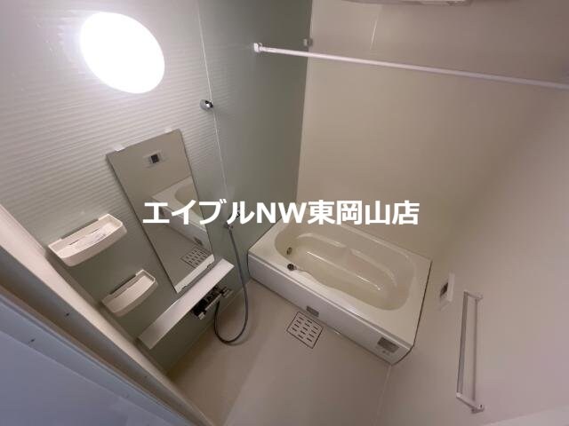 アムール・ルミエールの物件内観写真