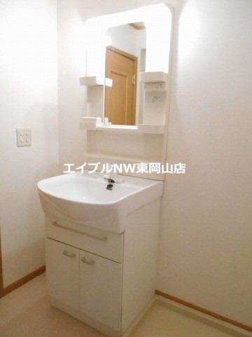 ユーヒルズ大崎の物件内観写真